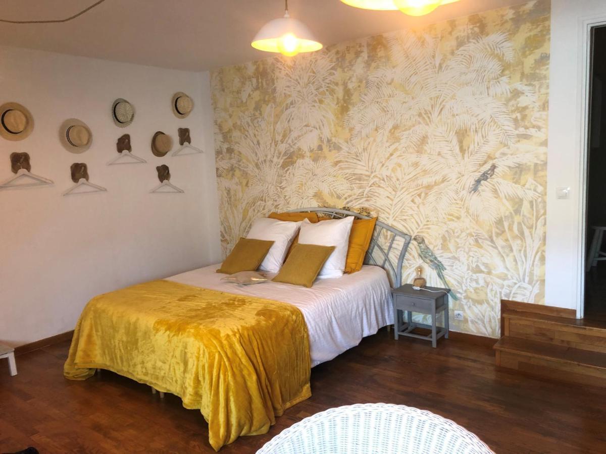 Grande Chambre Familiale Jaune Tout Bonnement Bien Putot-en-Auge Kültér fotó